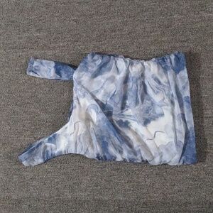 Lulu's Beautiful Vision Blue and White Abstract Mesh Asymmetrical Top, size M